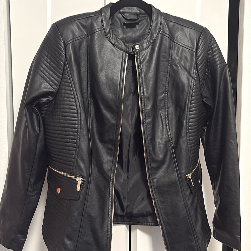 NWT [City Chic] Biker Moto Black w/ Gold Zip-Up Leather Jacket Coat Women’s 12 - Picture 9 of 15